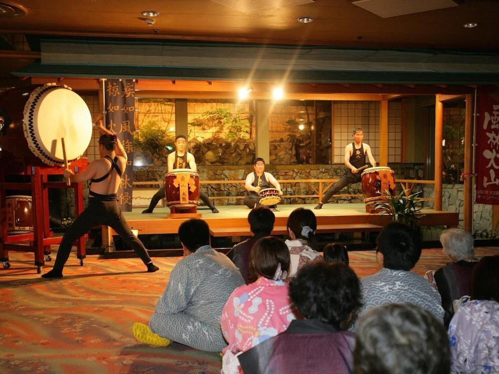 楽気ハウス甲斐路 Raki House Kaiji Hotel Fuefuki Kültér fotó