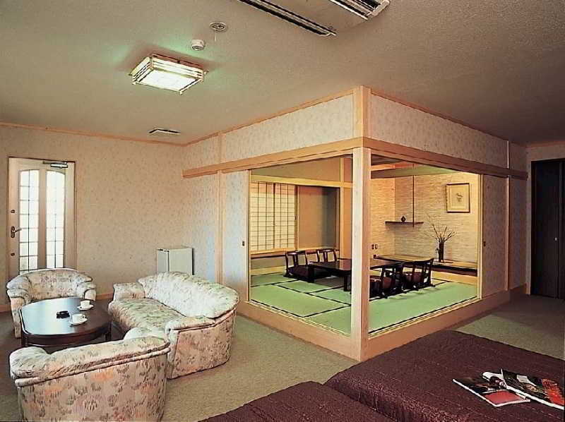 楽気ハウス甲斐路 Raki House Kaiji Hotel Fuefuki Kültér fotó